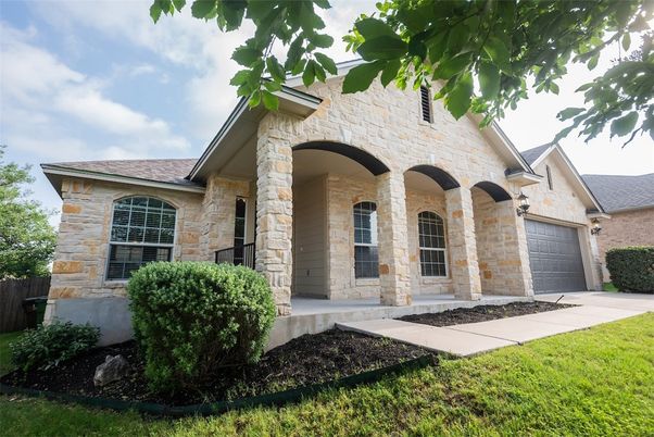 Attached, Exterior, Facade, Brick Traditional
