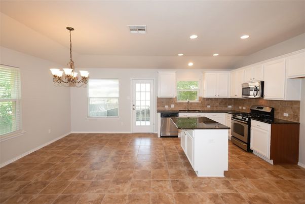 Chandelier, Interior, Kitchen, Recessed Lighting, Stainless Steel Appliances