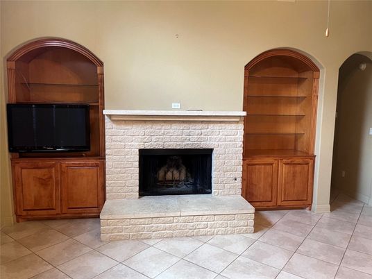 Fireplace, Interior
