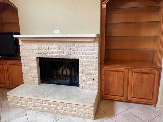 Fireplace, Interior