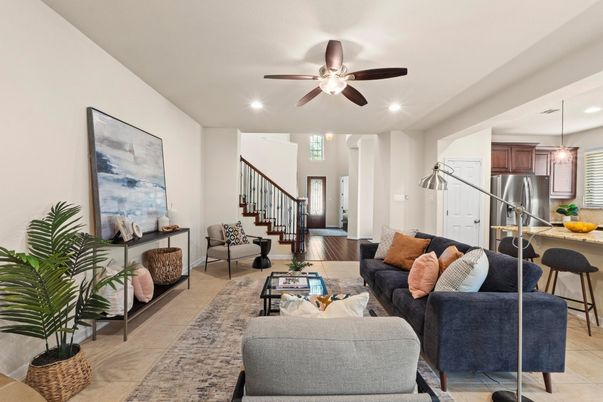 Interior, Kitchen, Living room, Pendant Lights, Recessed Lighting, Stainless Steel Appliances