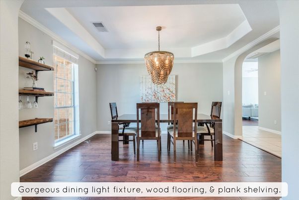 Chandelier, Dining room, Interior, Pendant Lights, Wood Texture Flooring
