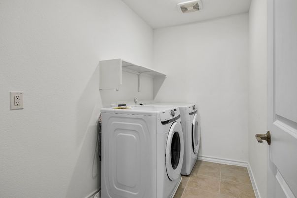 Interior, Washer