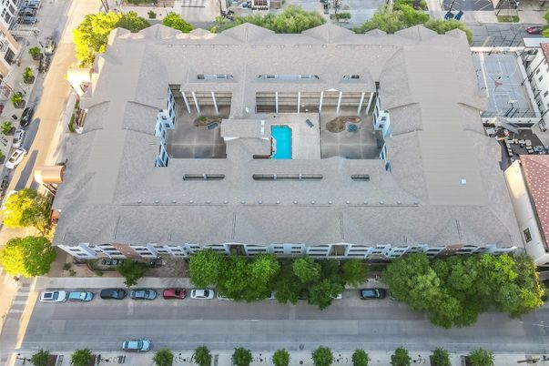 Exterior, Drone