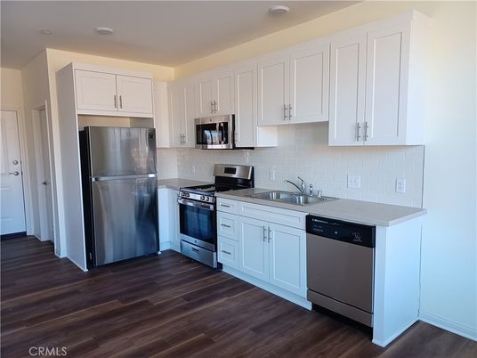 Interior, Kitchen, Stainless Steel Appliances, Wood Texture Flooring