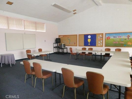 Dining room, Interior
