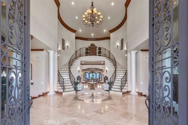 Chandelier, Interior, Recessed Lighting