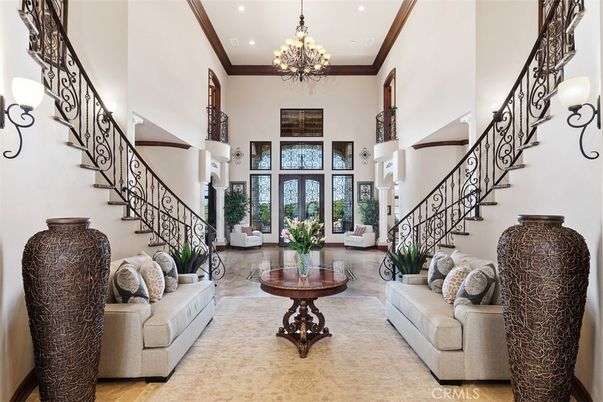 Chandelier, Interior, Recessed Lighting, Wood Texture Flooring