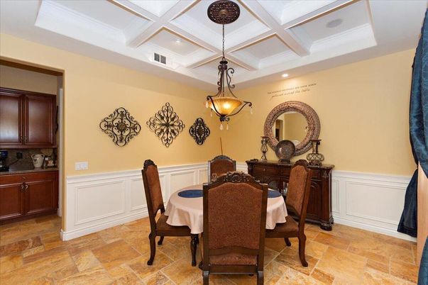 Dining room, Interior, Pendant Lights, Recessed Lighting