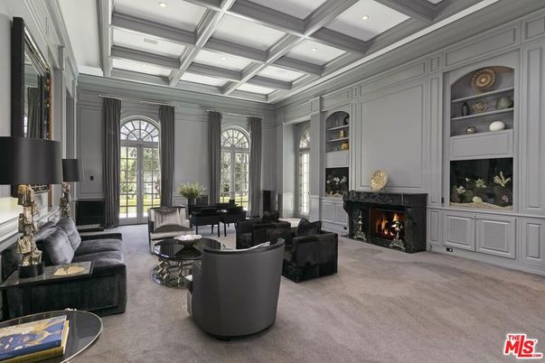 Fireplace, Interior, Living room, Recessed Lighting