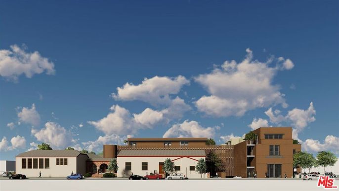 Exterior, Facade, Modern