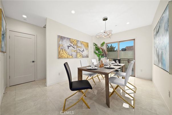 Chandelier, Dining room, Interior, Recessed Lighting