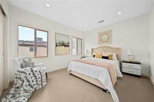 Bedroom, Interior, Recessed Lighting, Wood Texture Flooring