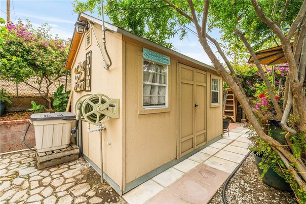 Exterior, Hot Tub