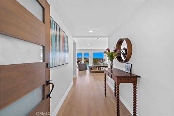 Interior, Recessed Lighting, Water, Wood Texture Flooring