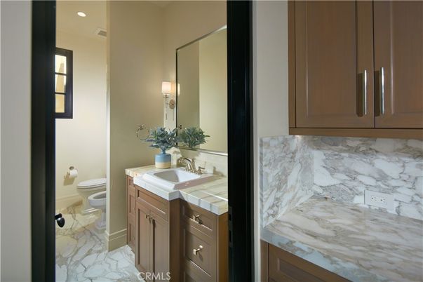 Bathroom, Interior, Marble, Marble Walls, Recessed Lighting, Tile Countertops