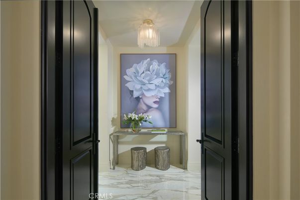 Chandelier, Interior, Marble