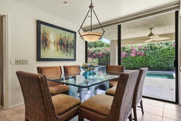 Dining room, Interior, Pendant Lights, Recessed Lighting