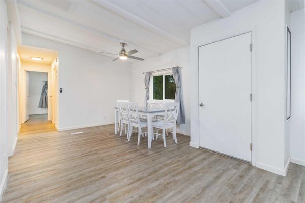 Dining room, Interior, Wood Texture Flooring