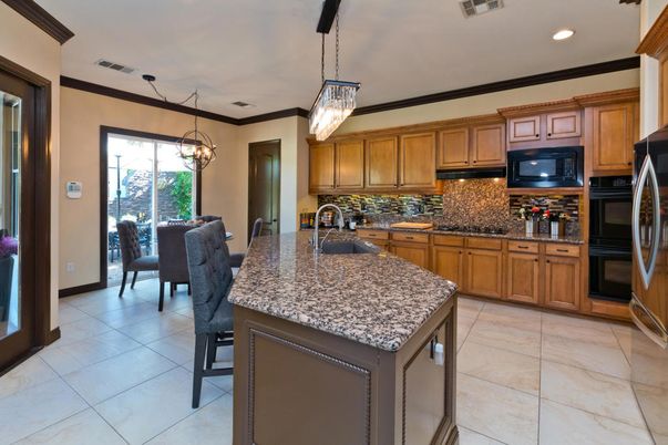 Chandelier, Dining room, Interior, Kitchen, Pendant Lights, Recessed Lighting