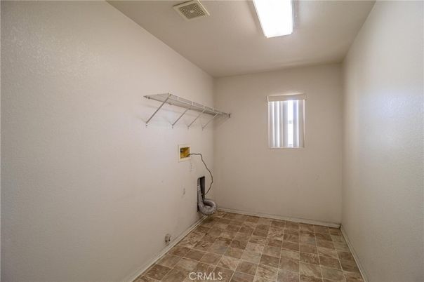 Empty room, Interior, Walk-in Closets