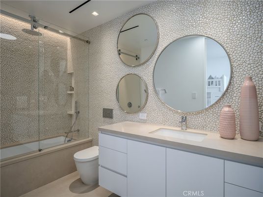 Bathroom, Dual Sink Vanities, Glass Shower, Interior, Recessed Lighting