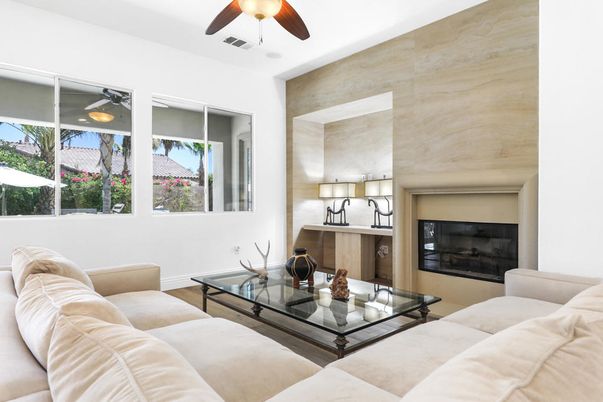 Fireplace, Interior, Living room