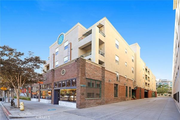 Exterior, Facade, Brick Facade, Condo Building