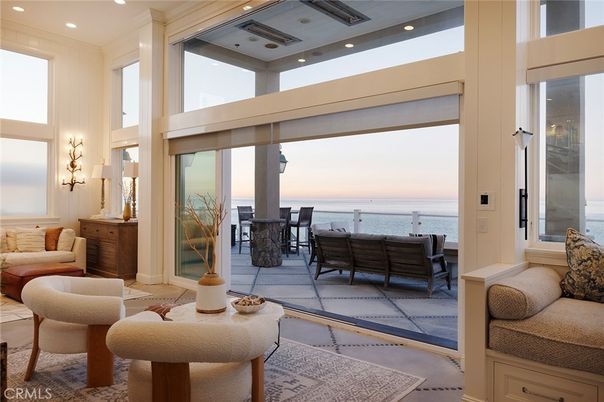 Interior, Living room, Recessed Lighting, Water
