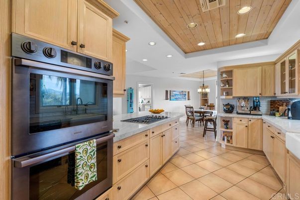 Chandelier, Dining room, Interior, Kitchen, Recessed Lighting, Stainless Steel Appliances, Wooden Ceilings