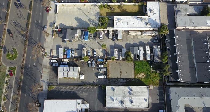 Exterior, Drone