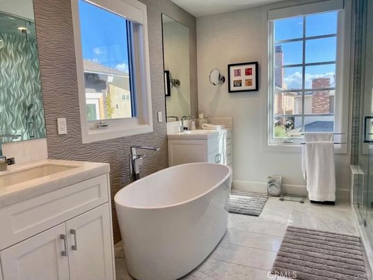 Bathroom, Dual Sink Vanities, Free Standing Baths, Interior
