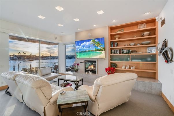 Fireplace, Interior, Living room, Recessed Lighting, Water