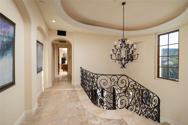 Chandelier, Interior, Recessed Lighting