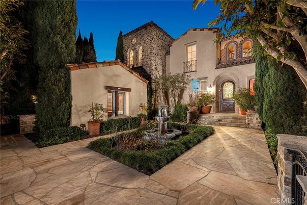 Exterior, Facade, Spanish Mediterranean