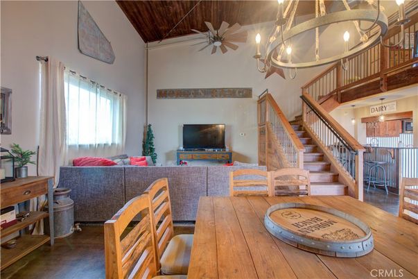 Chandelier, Dining room, Interior, Living room, Pendant Lights, Wood Texture Flooring