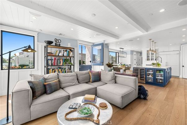 Dining room, Interior, Kitchen, Living room, Pendant Lights, Recessed Lighting, Wood Texture Flooring