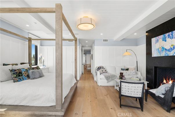 Bedroom, Fireplace, Interior, Recessed Lighting, Wood Texture Flooring