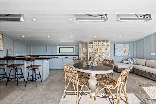 Dining room, Interior, Living room, Recessed Lighting
