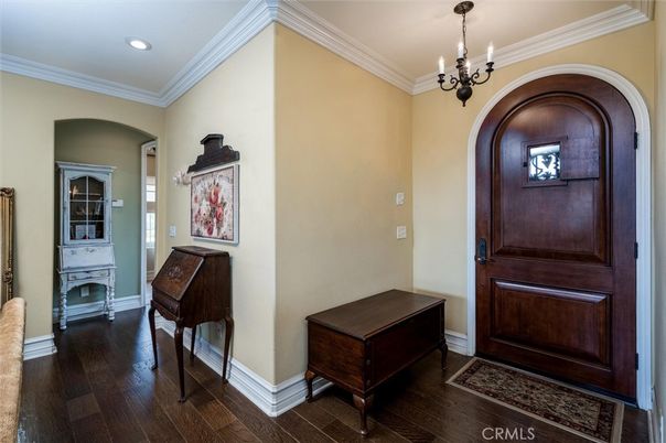 Chandelier, Interior, Recessed Lighting, Wood Texture Flooring