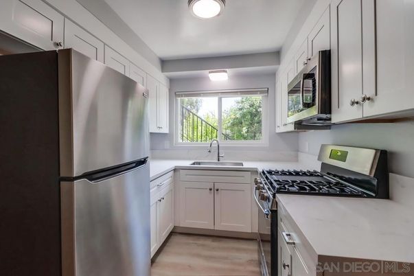 Interior, Kitchen, Stainless Steel Appliances, Wood Texture Flooring