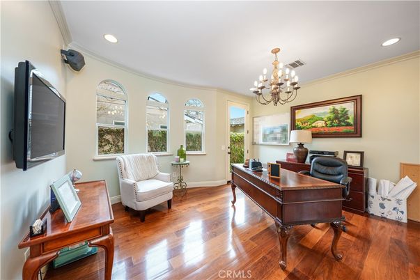Chandelier, Home Office, Interior, Recessed Lighting, Wood Texture Flooring