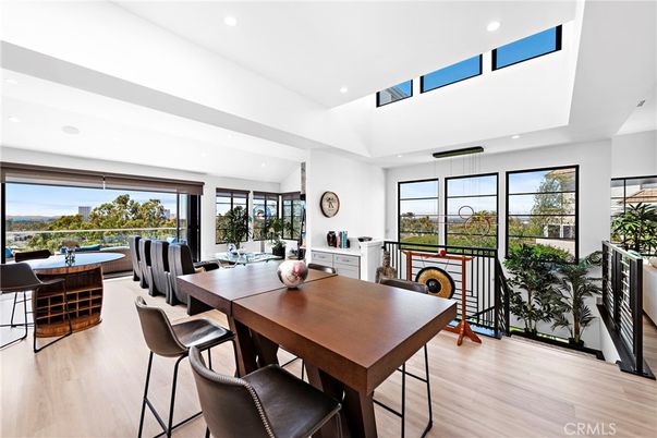 Dining room, Interior, Pendant Lights, Recessed Lighting, Water, Wood Texture Flooring