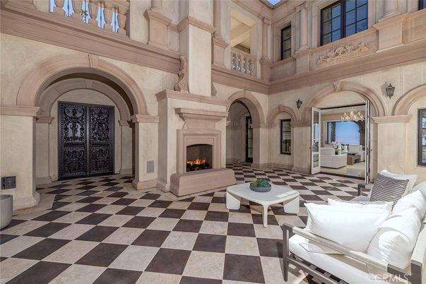 Fireplace, Interior
