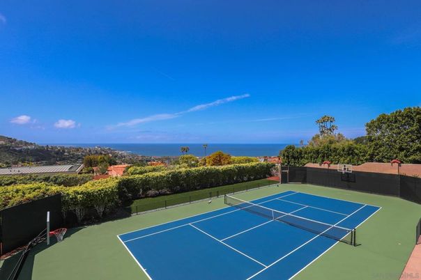 Exterior, Tennis Courts, Water
