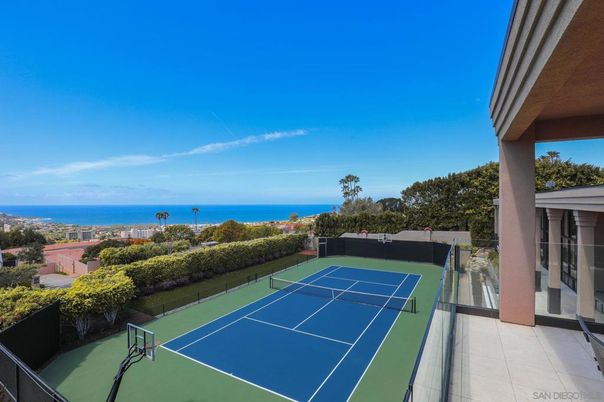 Exterior, Tennis Courts, Water