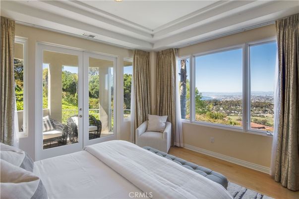 Bedroom, Interior, Water, Wood Texture Flooring