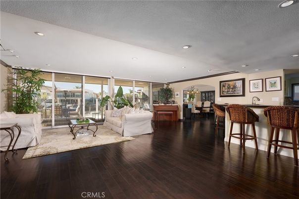 Dining room, Interior, Living room, Recessed Lighting, Wood Texture Flooring