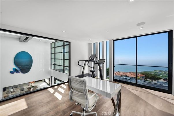 Fitness Equipment, Home Office, Interior, Recessed Lighting, Water, Wood Texture Flooring