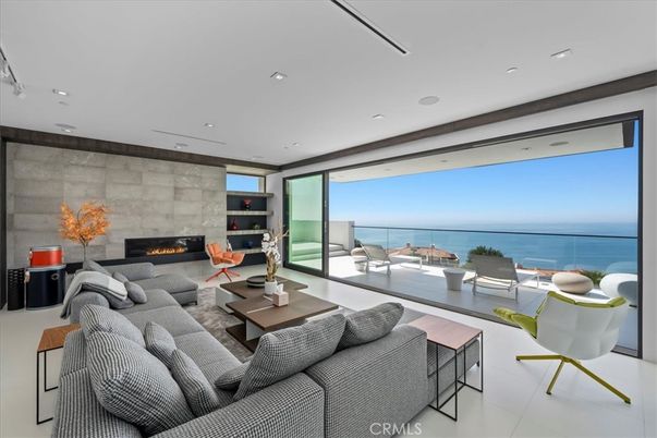 Fireplace, Interior, Living room, Recessed Lighting, Water